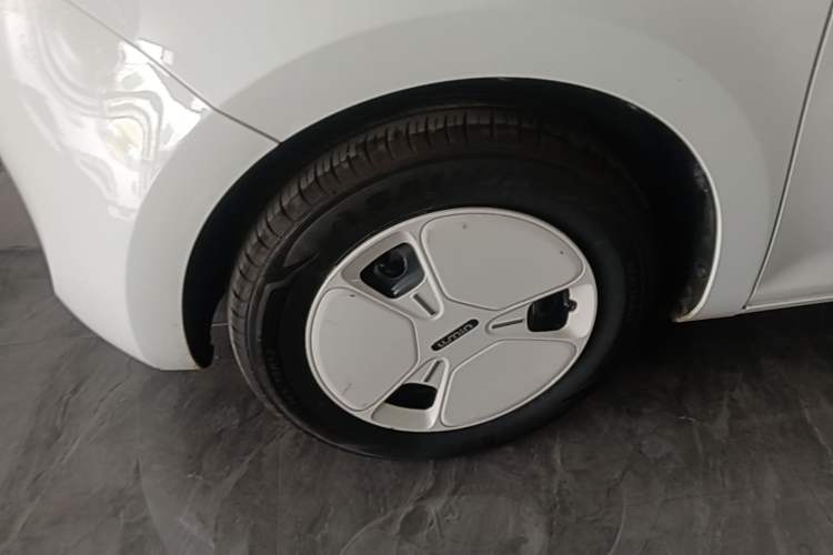 Used CHANGAN NEVO Lumin 2025 205km Refreshing Edition Left Front Wheel Hub