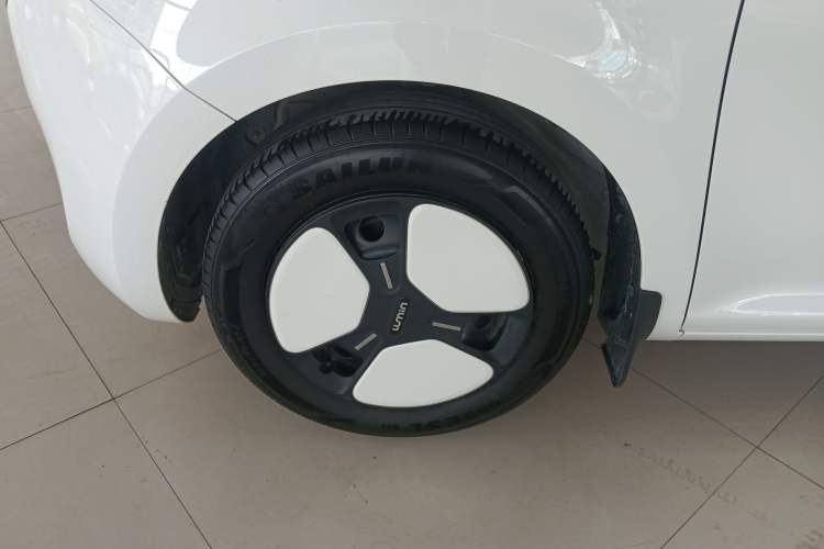 Used CHANGAN NEVO Lumin 2025 205km Refreshing Edition Left Front Wheel Hub