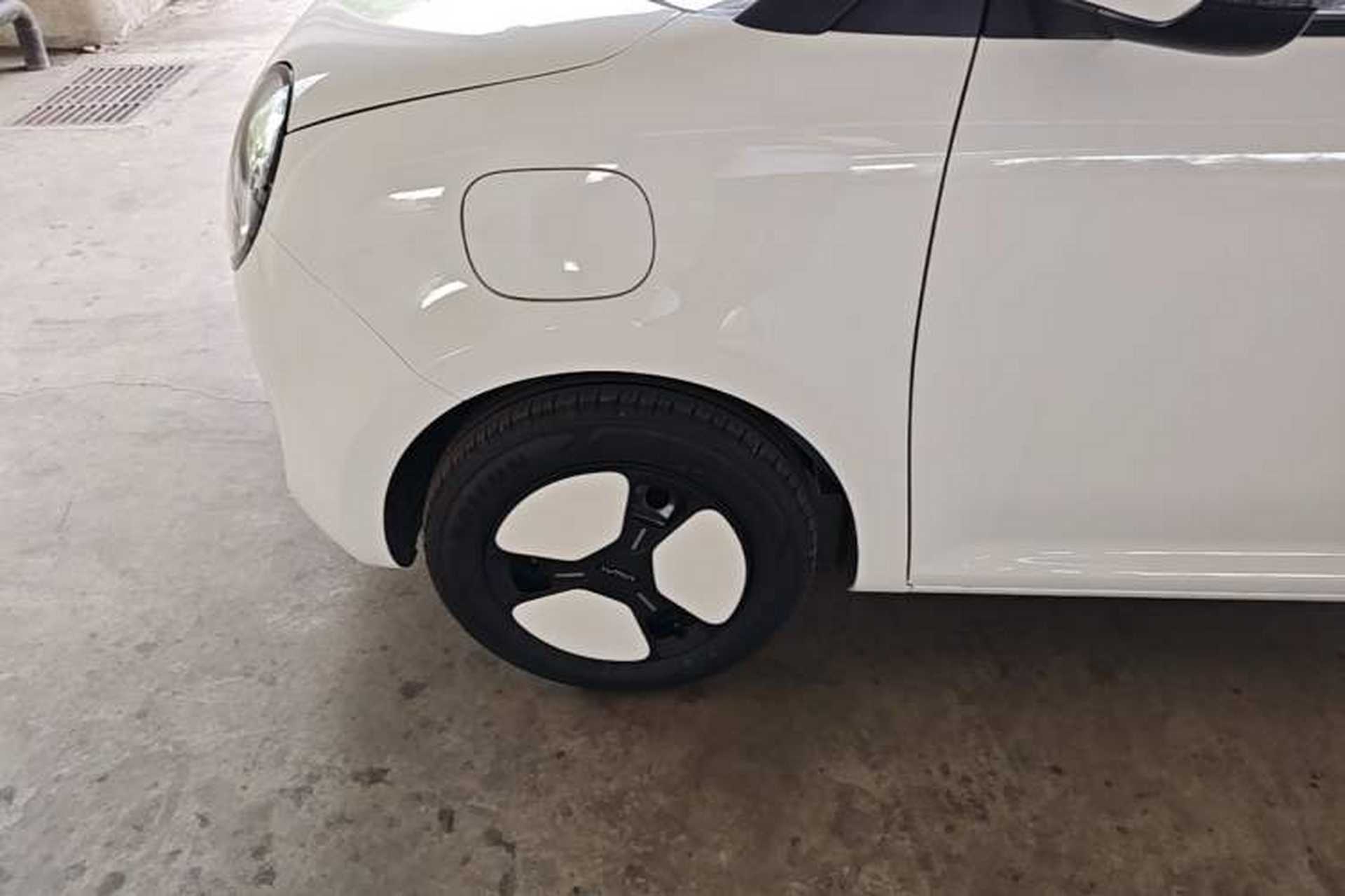 Used CHANGAN NEVO Lumin 2025 205 km Xiangqin Version Left Front Wheel Hub