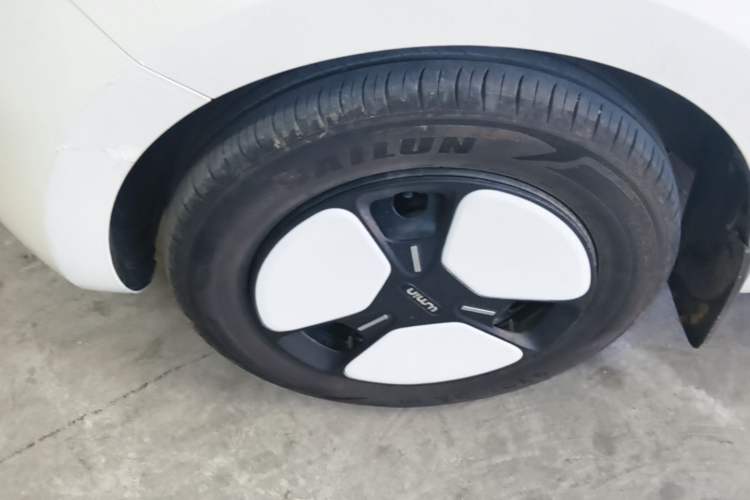 Used CHANGAN NEVO Lumin 2025 301km Honey Dew Edition Left Front Wheel Hub