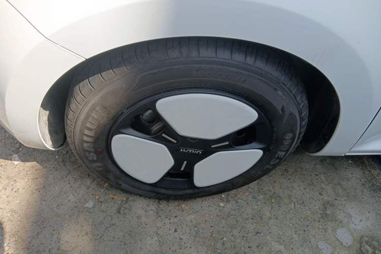 Used CHANGAN NEVO Lumin 2025 205 km Xiangqin Version Left Front Wheel Hub
