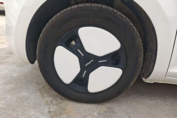 Used CHANGAN NEVO Lumin 2025 301km Honey Dew Edition Left Front Wheel Hub