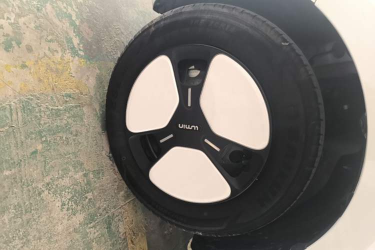 Used CHANGAN NEVO Lumin 2025 205 km Xiangqin Version Left Front Wheel Hub