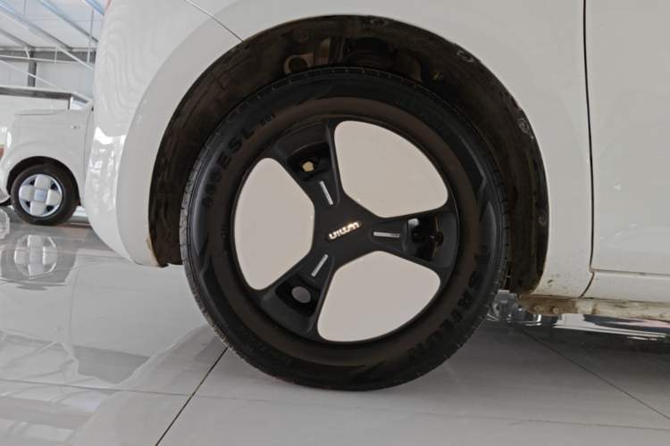 Used CHANGAN NEVO Lumin 2025 205 km Xiangqin Version Left Front Wheel Hub