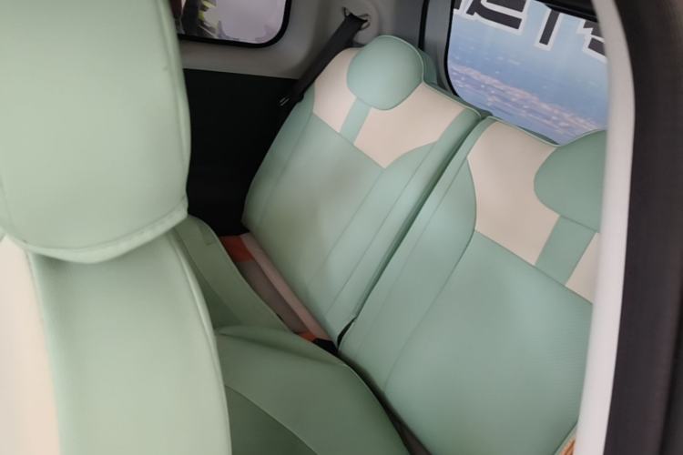 Used CHANGAN NEVO Lumin 2025 301km Honey Dew Edition Left Rear Seat
