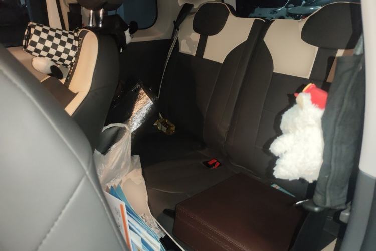 Used CHANGAN NEVO Lumin 2025 205 km Xiangqin Version Left Rear Seat