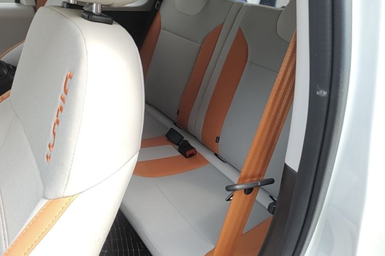 Used CHANGAN NEVO Lumin 2025 301km Honey Dew Edition Left Rear Seat