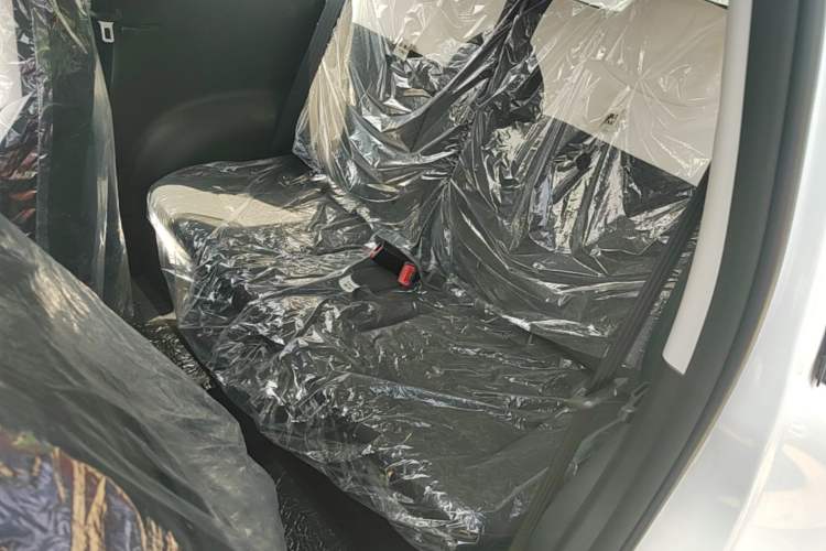 Used CHANGAN NEVO Lumin 2025 205 km Xiangqin Version Left Rear Seat