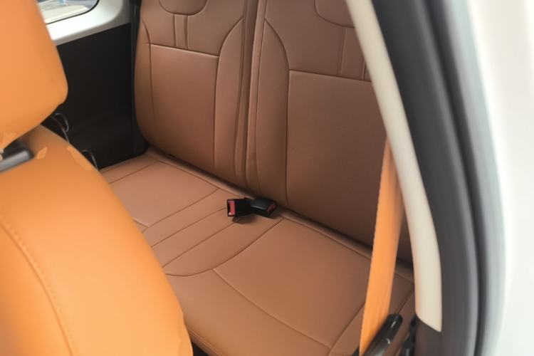 Used CHANGAN NEVO Lumin 2025 301km Honey Dew Edition Left Rear Seat