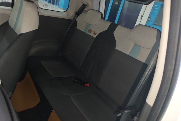 Used CHANGAN NEVO Lumin 2025 205 km Xiangqin Version Left Rear Seat