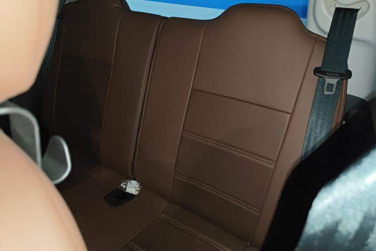 Used CHANGAN NEVO Lumin 2025 205 km Xiangqin Version Left Rear Seat