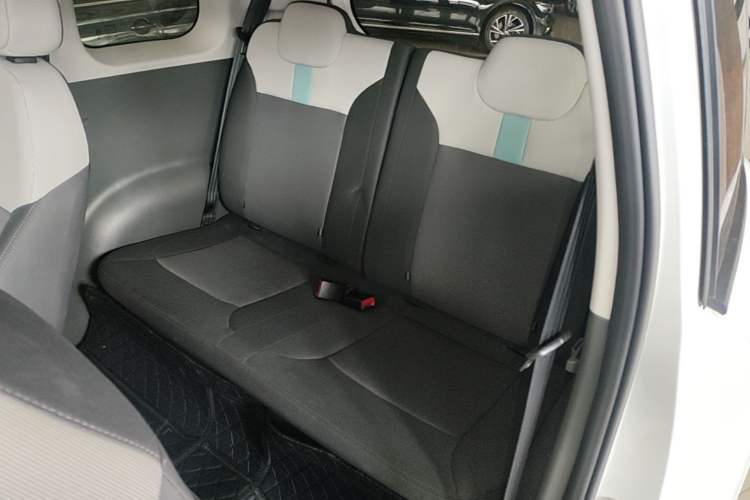 Used CHANGAN NEVO Lumin 2025 205 km Xiangqin Version Left Rear Seat