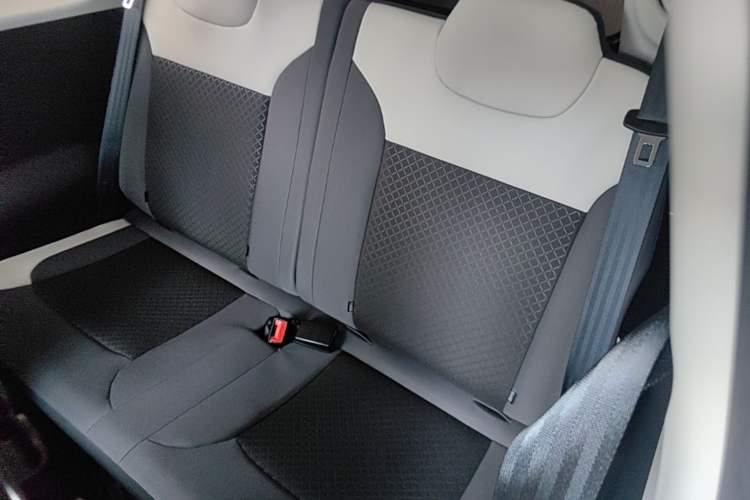 Used CHANGAN NEVO Lumin 2025 301km Cute Baby Edition Left Rear Seat