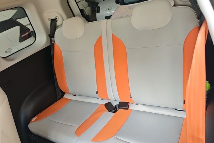 Used CHANGAN NEVO Lumin 2025 301km Honey Dew Edition Left Rear Seat