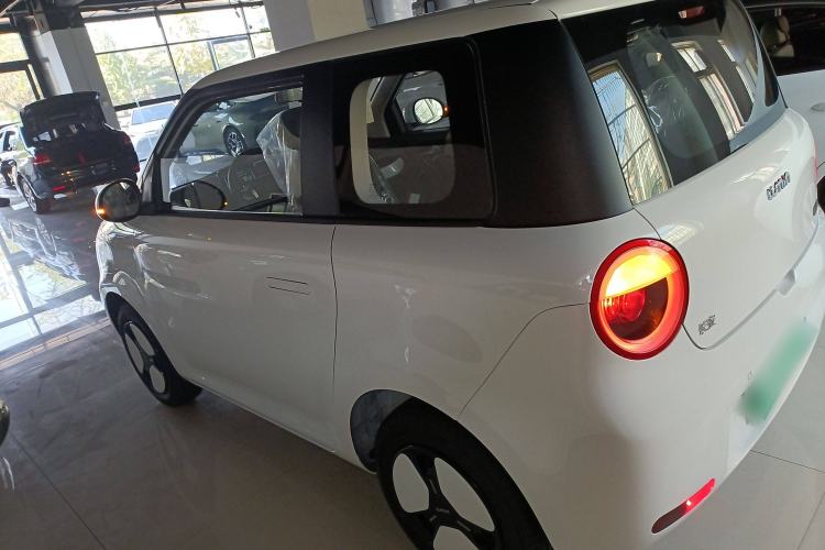 Used CHANGAN NEVO Lumin 2025 205 km Xiangqin Version Left Side