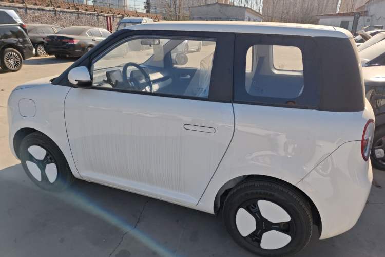 Used CHANGAN NEVO Lumin 2025 205 km Xiangqin Version Left Side