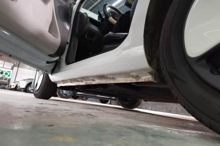 Used CHANGAN NEVO Lumin 2025 205 km Xiangqin Version Left Side Sill