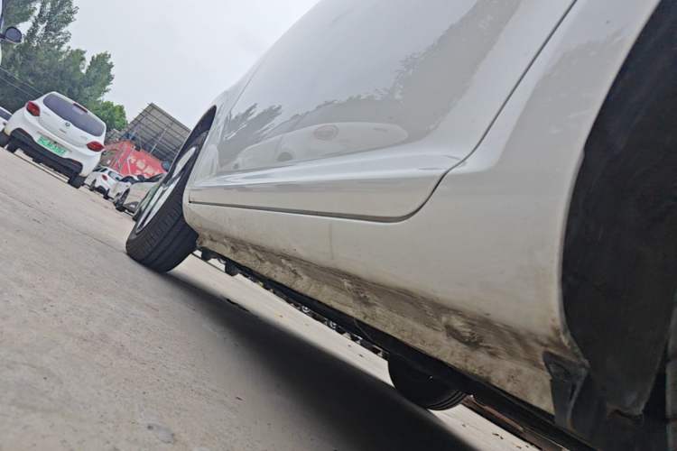 Used CHANGAN NEVO Lumin 2025 205 km Xiangqin Version Left Side Sill