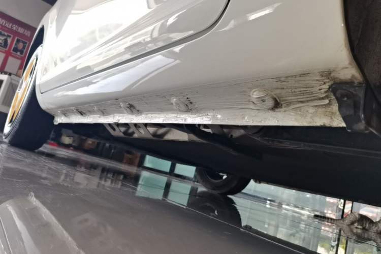 Used CHANGAN NEVO Lumin 2025 301km Honey Dew Edition Left Side Sill