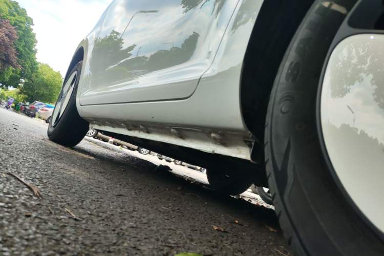 Used CHANGAN NEVO Lumin 2025 301km Honey Dew Edition Left Side Sill