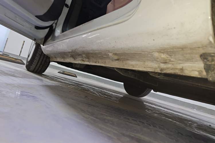 Used CHANGAN NEVO Lumin 2025 205 km Xiangqin Version Left Side Sill