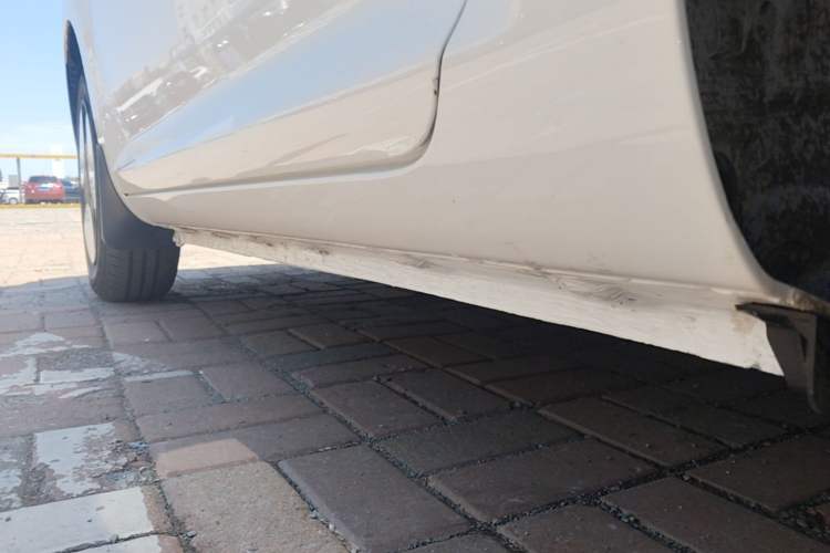Used CHANGAN NEVO Lumin 2025 205 km Xiangqin Version Left Side Sill