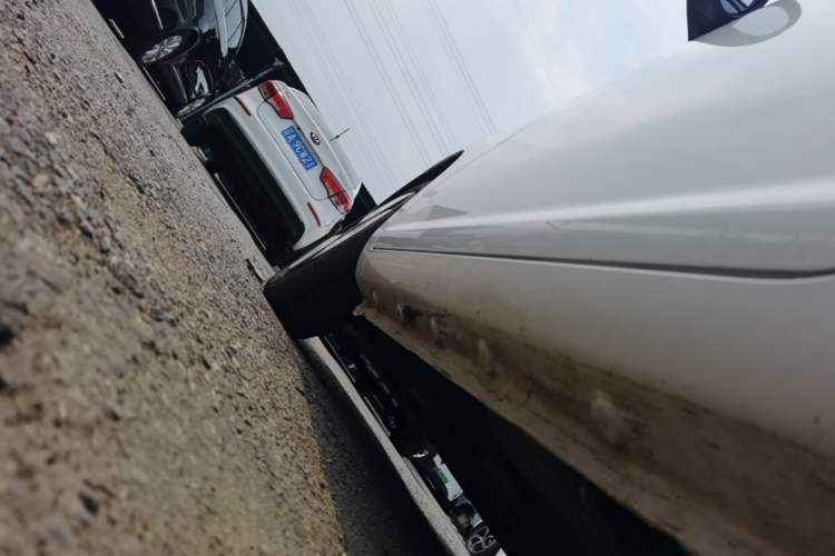 Used CHANGAN NEVO Lumin 2025 205 km Xiangqin Version Left Side Sill