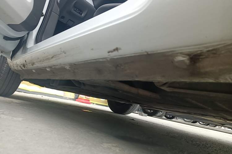Used CHANGAN NEVO Lumin 2025 205 km Xiangqin Version Left Side Sill