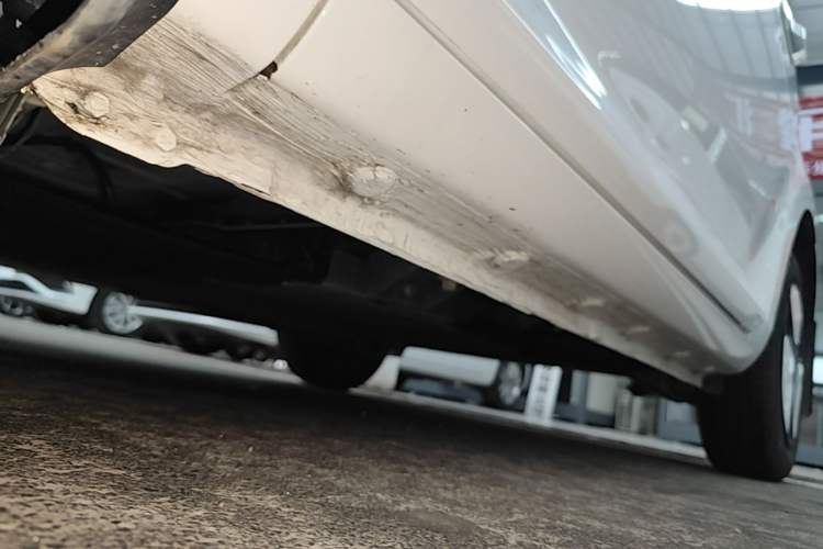 Used CHANGAN NEVO Lumin 2025 205 km Xiangqin Version Left Side Sill