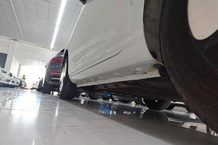Used CHANGAN NEVO Lumin 2025 301km Honey Dew Edition Left Side Sill