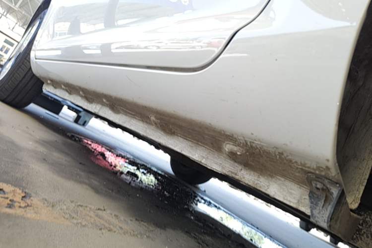 Used CHANGAN NEVO Lumin 2025 205 km Xiangqin Version Left Side Sill