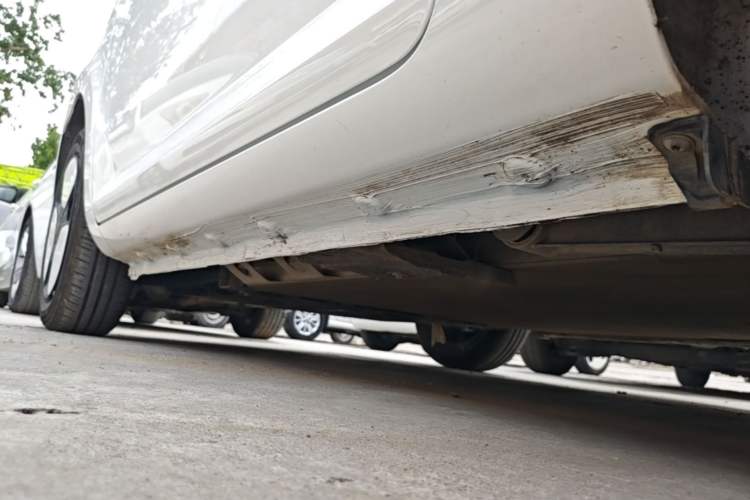 Used CHANGAN NEVO Lumin 2025 301km Honey Dew Edition Left Side Sill