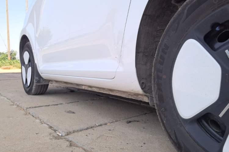Used CHANGAN NEVO Lumin 2025 205 km Xiangqin Version Left Side Sill