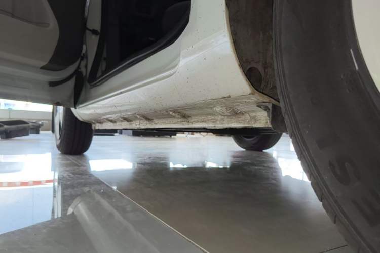 Used CHANGAN NEVO Lumin 2025 205 km Xiangqin Version Left Side Sill