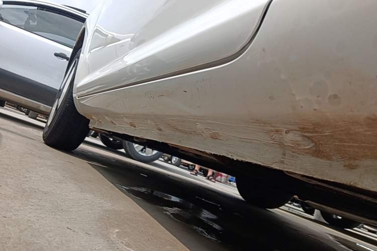 Used CHANGAN NEVO Lumin 2025 205km Refreshing Edition Left Side Sill