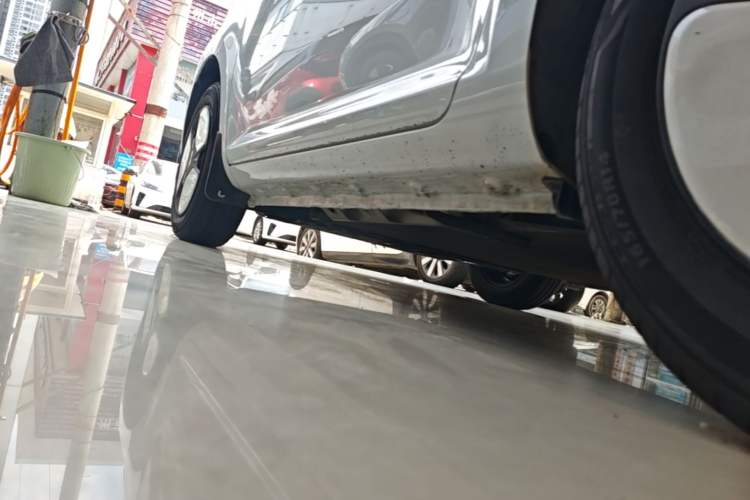 Used CHANGAN NEVO Lumin 2025 301km Honey Dew Edition Left Side Sill