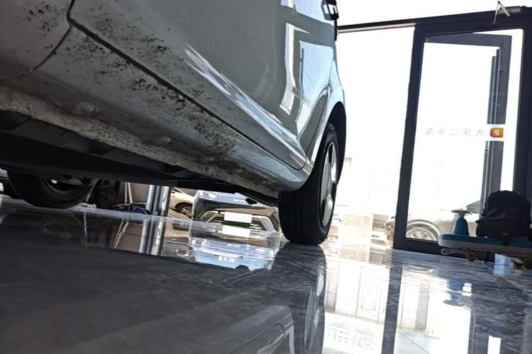 Used CHANGAN NEVO Lumin 2025 205 km Xiangqin Version Left Side Sill