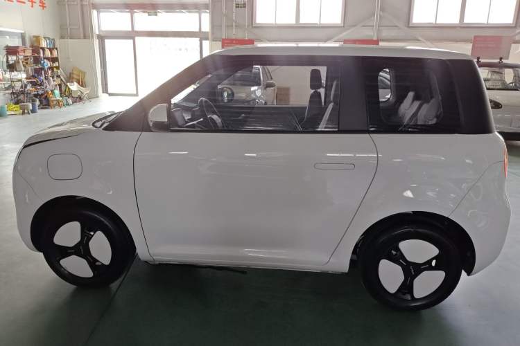 Used CHANGAN NEVO Lumin 2025 205 km Xiangqin Version Left Side