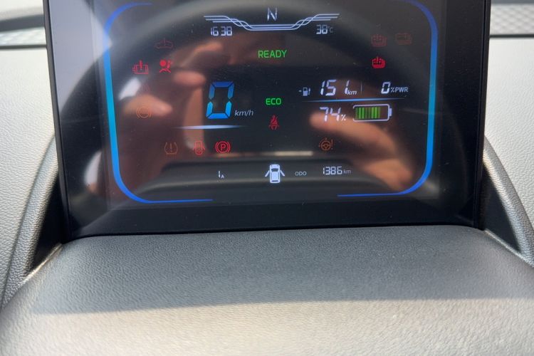 Used CHANGAN NEVO Lumin 2025 205 km Xiangqin Version Odometer Close Up