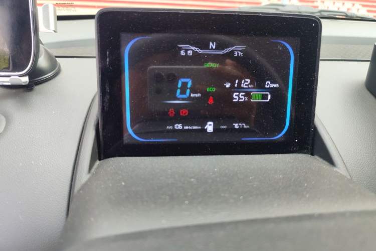 Used CHANGAN NEVO Lumin 2025 205 km Xiangqin Version Odometer Close Up