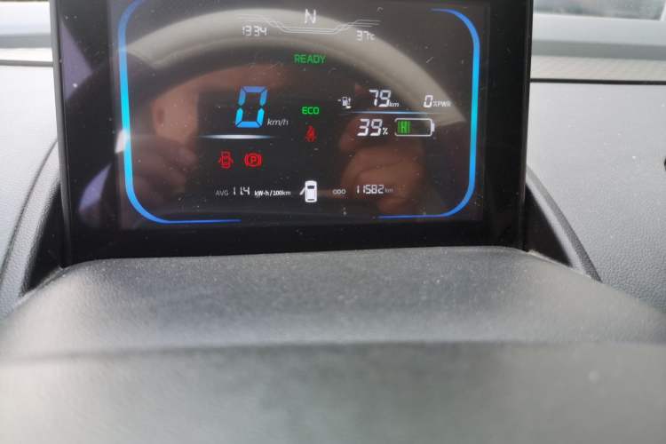 Used CHANGAN NEVO Lumin 2025 205km Refreshing Edition Odometer Close Up