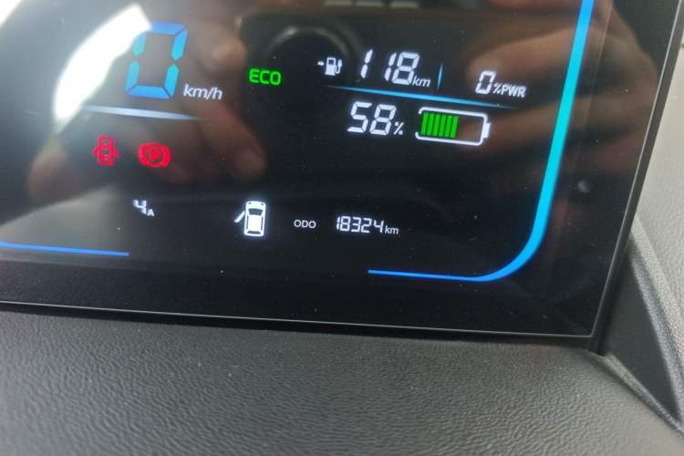 Used CHANGAN NEVO Lumin 2025 205 km Xiangqin Version Odometer Close Up