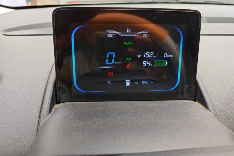 Used CHANGAN NEVO Lumin 2025 205 km Xiangqin Version Odometer Close Up
