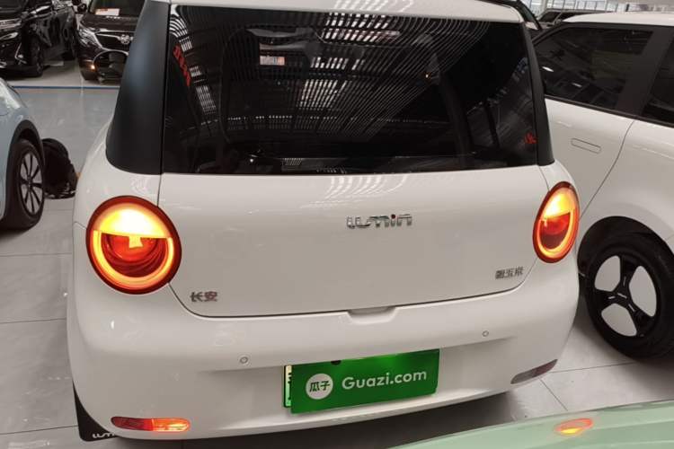 Used CHANGAN NEVO Lumin 2025 301km Honey Dew Edition Rear