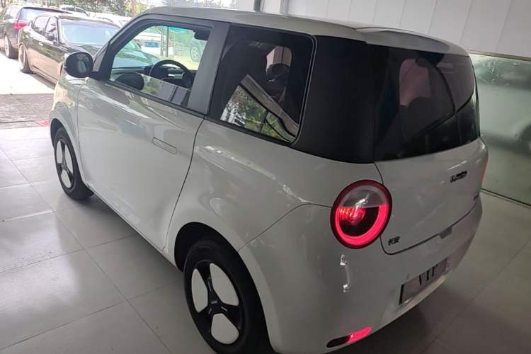 Used CHANGAN NEVO Lumin 2025 205 km Xiangqin Version Rear Left 45 Deg