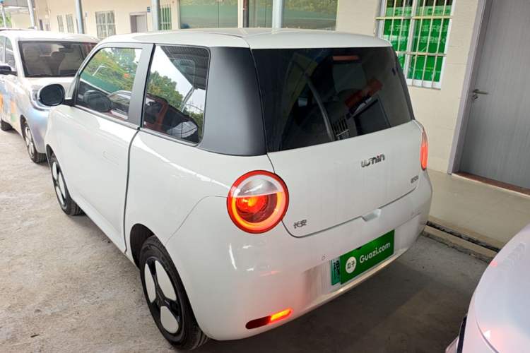 Used CHANGAN NEVO Lumin 2025 205 km Xiangqin Version Rear Left 45 Deg