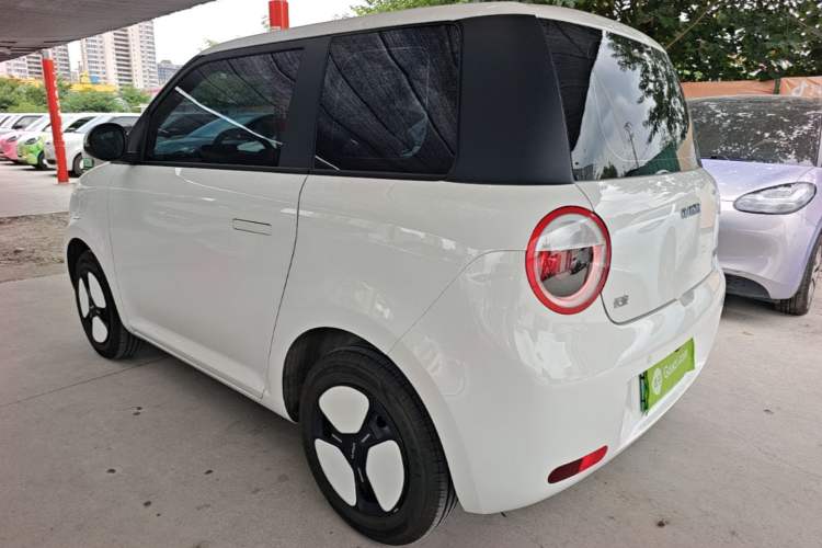 Used CHANGAN NEVO Lumin 2025 301km Honey Dew Edition Rear Left 45 Deg
