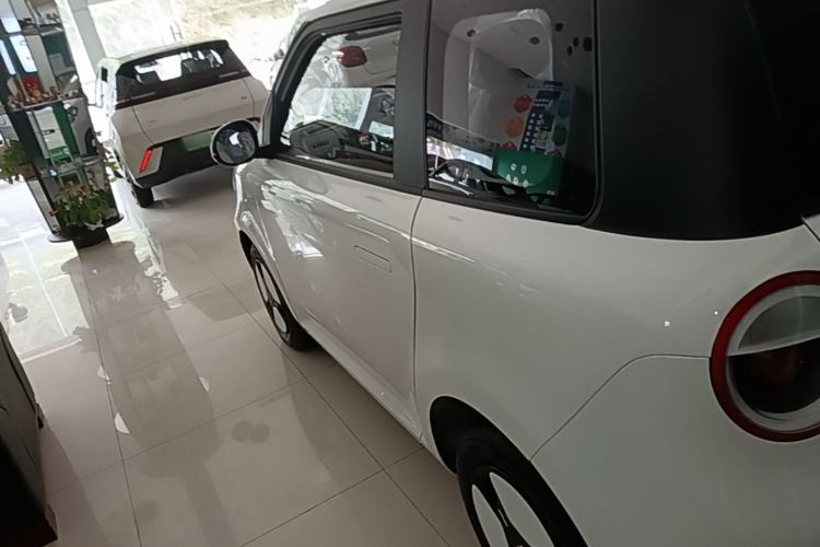 Used CHANGAN NEVO Lumin 2025 205 km Xiangqin Version Rear Left 45 Deg