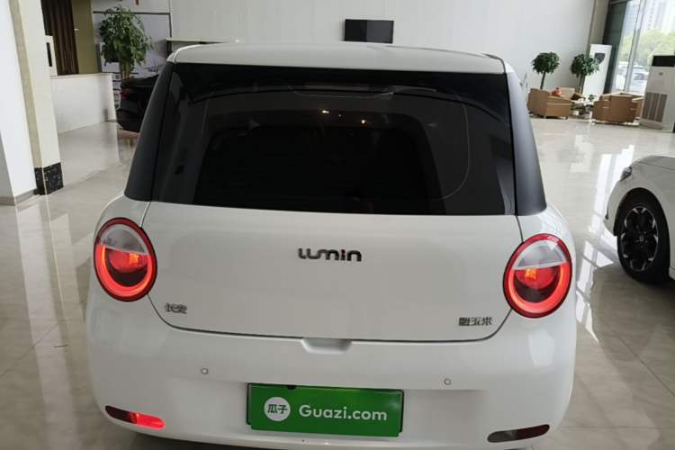 Used CHANGAN NEVO Lumin 2025 205km Refreshing Edition Rear