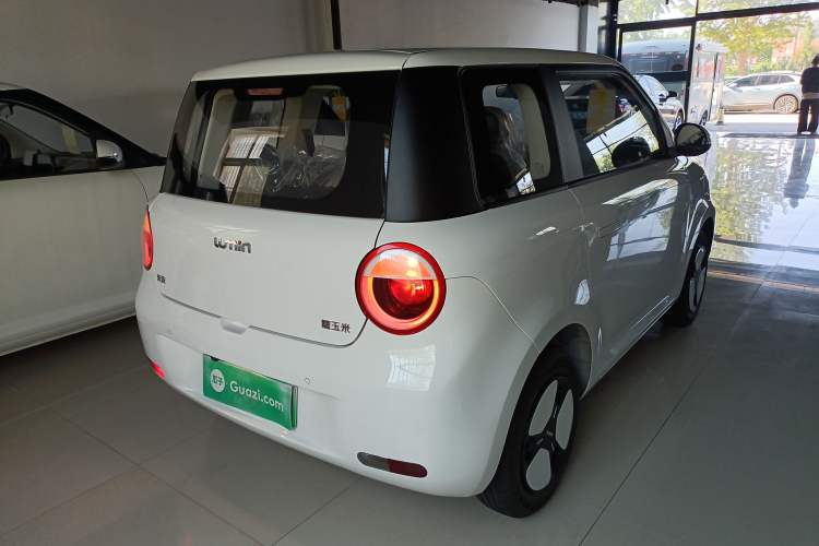 Used CHANGAN NEVO Lumin 2025 205 km Xiangqin Version Rear Right 45 Deg